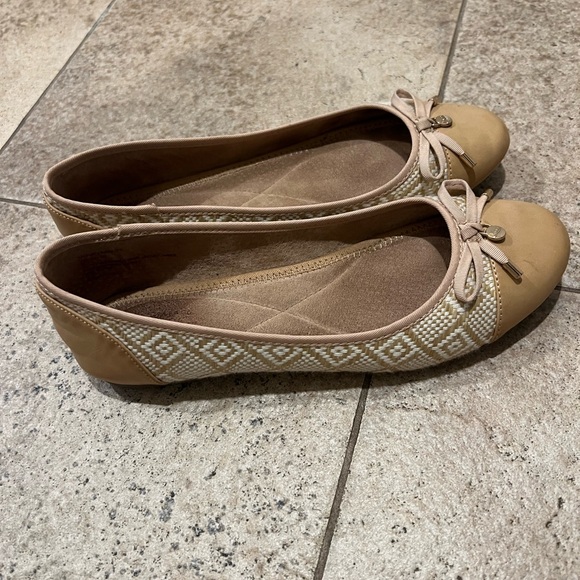 Bass Ballet Flats - Picture 2 of 3